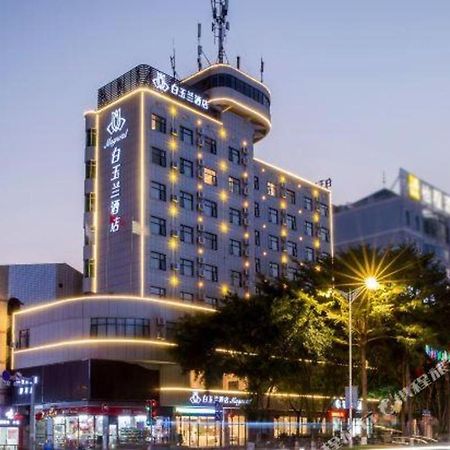 Magnotel Qinzhouwan Square Qinzhou  Buitenkant foto