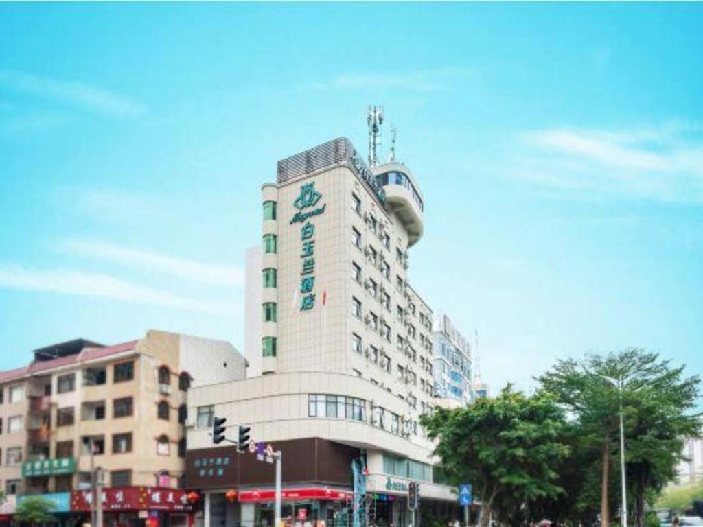 Magnotel Qinzhouwan Square Qinzhou  Buitenkant foto